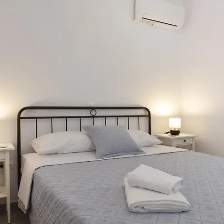 Osura Apartment